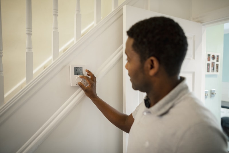 Should My Heat Pump in Webster Groves, MO Run Constantly?